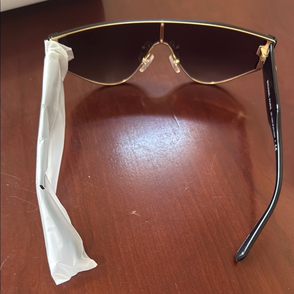 Michael Kors park City Sunglasses - Picture 2 of 7